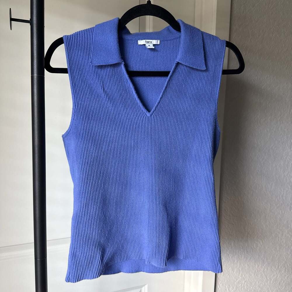 Bar III Blue Ribbed Sleeveless Collared V-Neck Knit Top